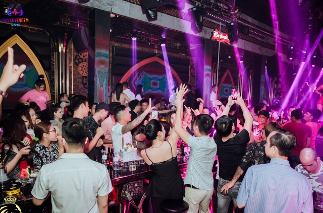 Top 10 Quán Bar Hà Nội Được Yêu Thích Nhất Hiện Nay